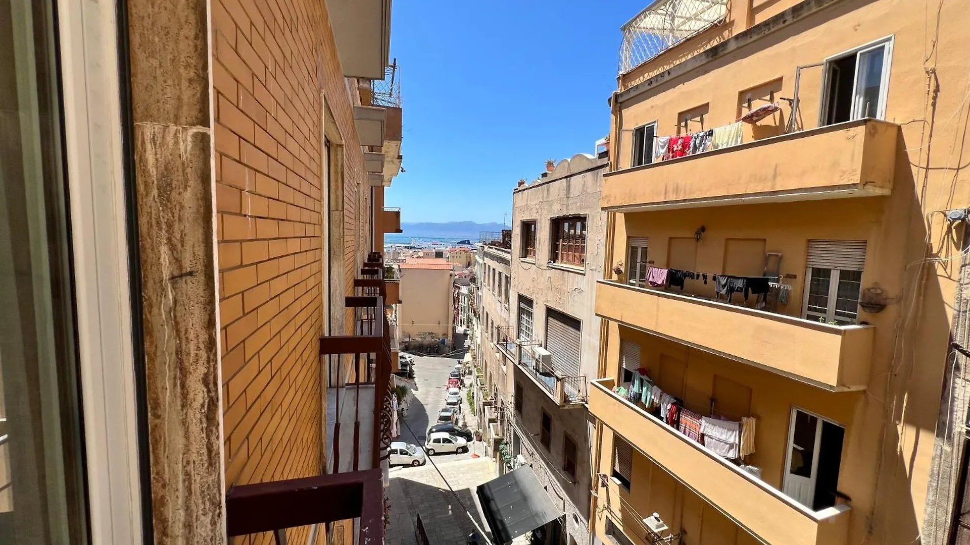Happy Holiday Family Cagliari Apartment