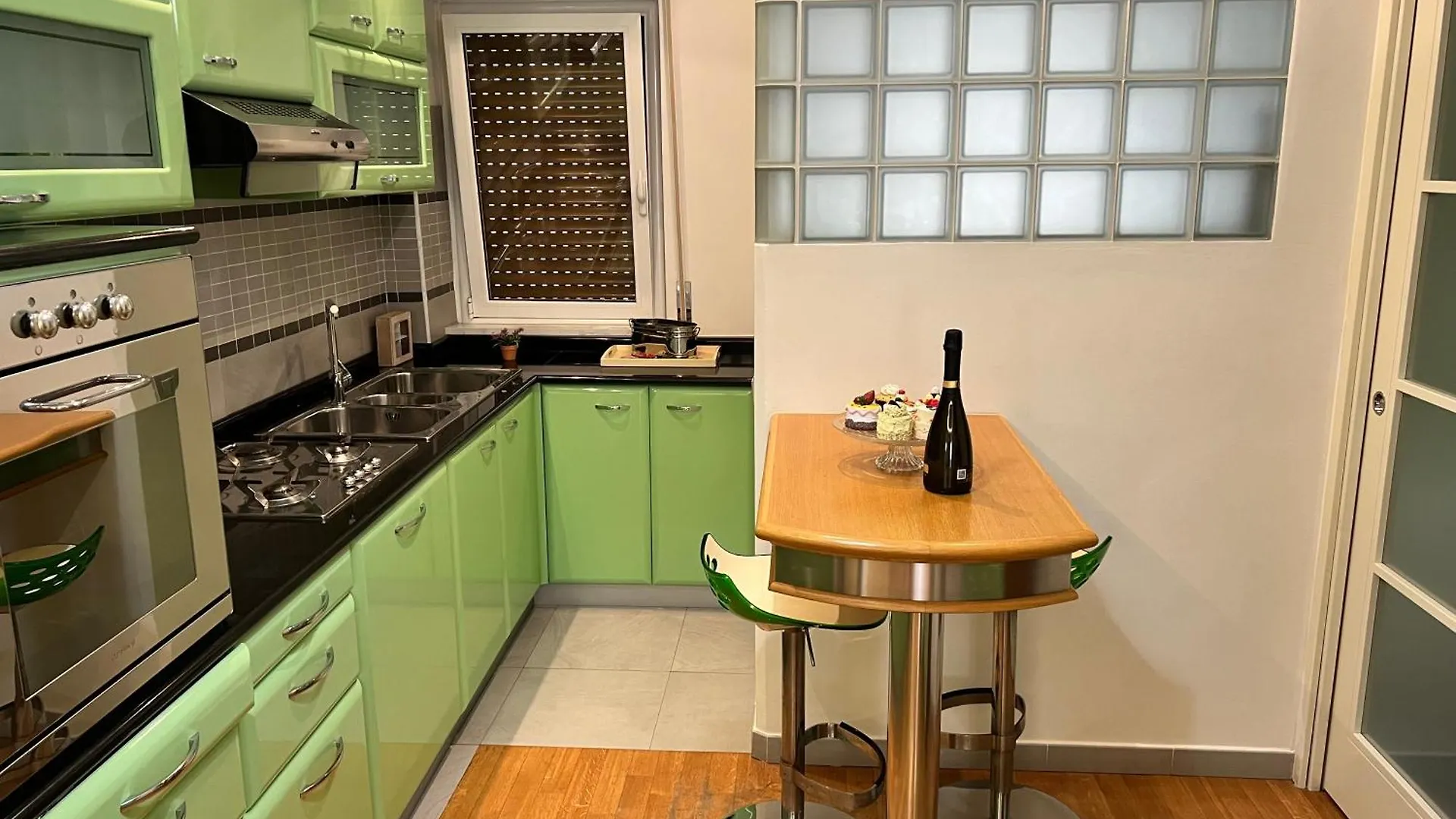 Happy Holiday Family Cagliari Apartment