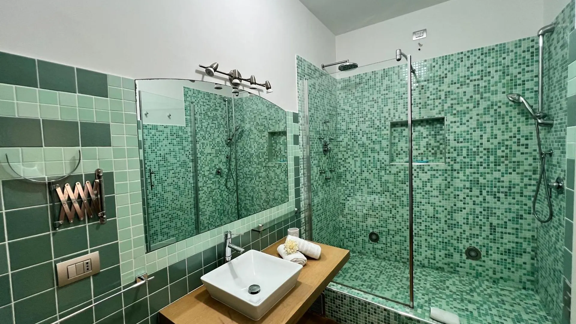 Happy Holiday Family Cagliari Apartment Italy